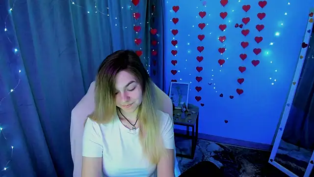 Snapshot of Sweet_me_ chatting on March 28, 2026, 7:08 am Sweet me online show from March 28, 2026, 7:08 am