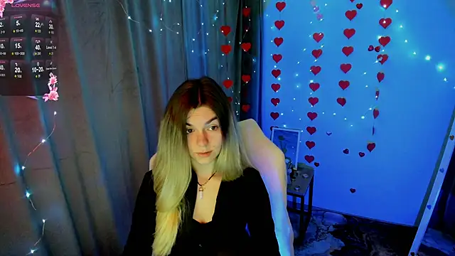Snapshot of Sweet_me_ chatting on April 13, 2026, 5:57 am Sweet me online show from April 13, 2026, 5:57 am
