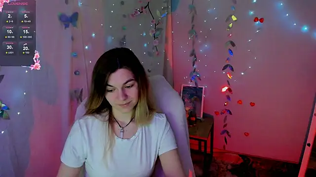 Snapshot of Sweet_me_ chatting on April 24, 2026, 5:43 am Sweet me online show from April 24, 2026, 5:43 am