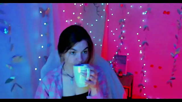Snapshot of Sweet_me_ chatting on June 16, 2026, 6:05 am Sweet me online show from June 16, 2026, 6:05 am
