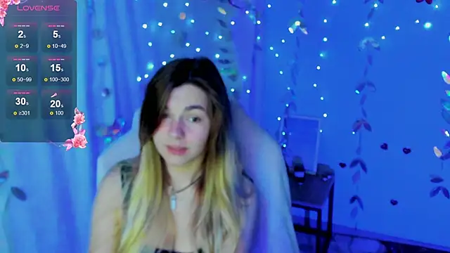Snapshot of Sweet_me_ chatting on July 1, 2026, 5:53 am Sweet me online show from July 1, 2026, 5:53 am