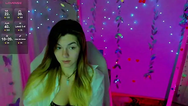Snapshot of Sweet_me_ chatting on July 16, 2026, 5:13 am Sweet me online show from July 16, 2026, 5:13 am