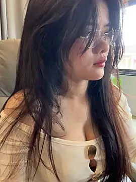 Kyomi-ibaby online show from April 25, 2026, 1:30 am