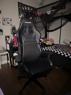 marleymaxwell online show from March 15, 2025, 2:03 am