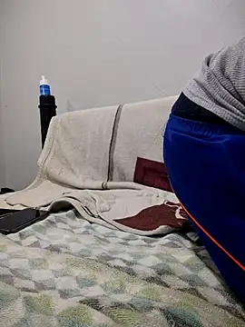 Potro23hotzen online show from March 29, 2026, 8:53 pm