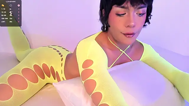 Snapshot of Danigio chatting on February 11, 2026, 10:04 pm Danigio online show from February 11, 2026, 10:04 pm