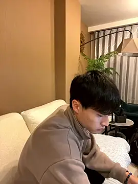 Snapshot of IroManager chatting on October 20, 2025, 12:16 pm IroManager online show from October 20, 2025, 12:16 pm