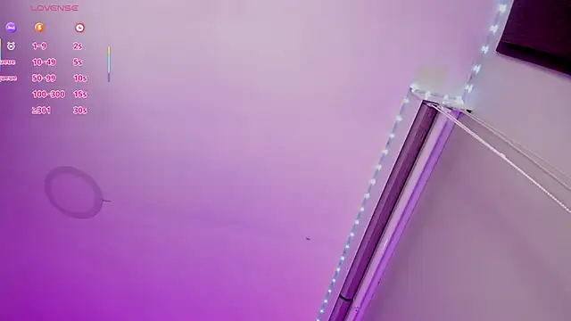 Oriana Guzman online show from March 13, 2026, 4:08 am