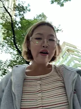 Snapshot of Aiko_Yumi chatting on July 17, 2026, 6:46 pm Aiko Yumi online show from July 17, 2026, 6:46 pm