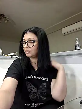 Milf Abigail online show from February 9, 2026, 3:10 am