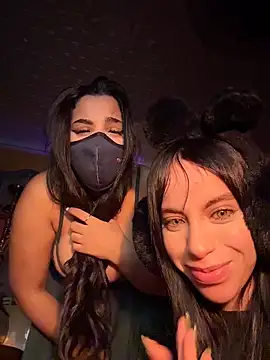 ORLA86 online show from December 2, 2025, 9:32 pm