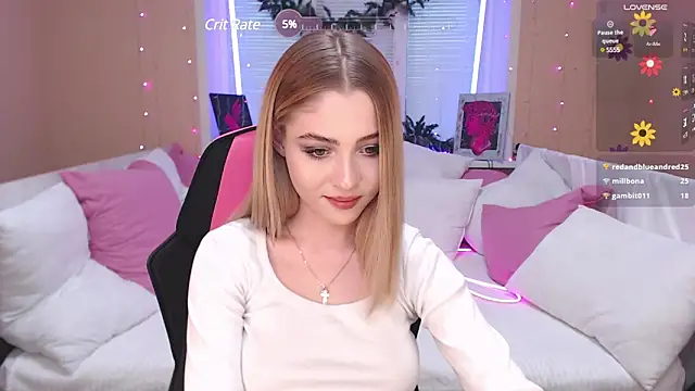 Snapshot of Tessa_Walker chatting on January 7, 2025, 10:32 am Tessa Walker online show from January 7, 2025, 10:32 am