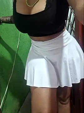 gatadeojosclaros online show from March 1, 2025, 8:02 am