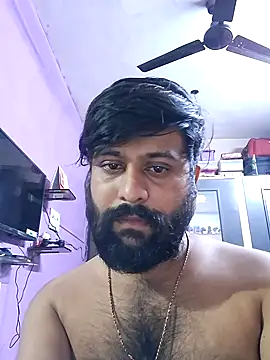 Snapshot of GlassBarge9 chatting on December 31, 2024, 8:02 pm GlassBarge9 online show from December 31, 2024, 8:02 pm