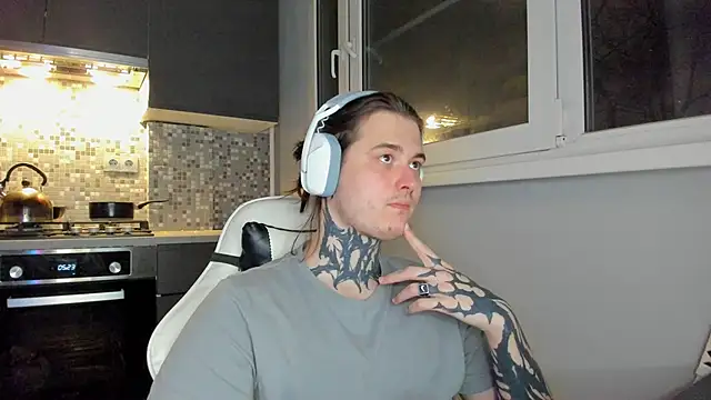 Snapshot of _torfin_ chatting on December 3, 2024, 11:46 pm torfin online show from December 3, 2024, 11:46 pm