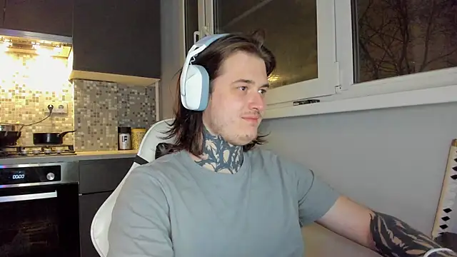 Snapshot of _torfin_ chatting on December 7, 2024, 9:22 pm torfin online show from December 7, 2024, 9:22 pm