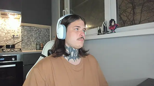 Snapshot of _torfin_ chatting on February 15, 2025, 7:06 pm torfin online show from February 15, 2025, 7:06 pm