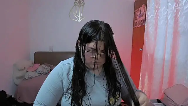 Aria Fullbuster online show from March 3, 2026, 9:31 pm