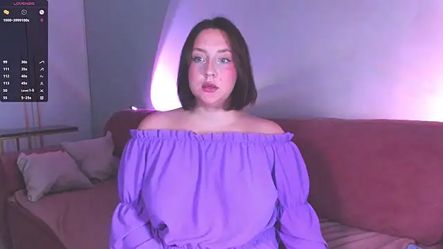 Snapshot of Oh_mylissa chatting on December 10, 2024, 7:22 pm Oh mylissa online show from December 10, 2024, 7:22 pm