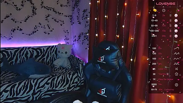 Sidney blush online show from January 15, 2025, 11:21 am