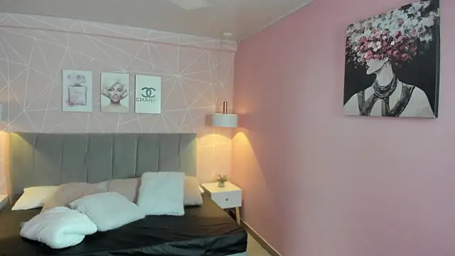 Snapshot of zara__sweet chatting on March 11, 2026, 1:39 pm zara sweet online show from March 11, 2026, 1:39 pm