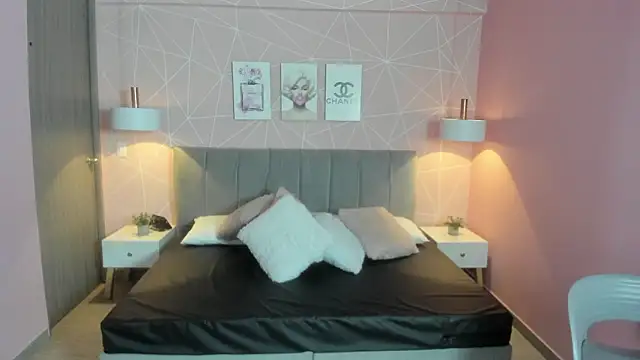 Snapshot of zara__sweet chatting on March 14, 2026, 1:49 pm zara sweet online show from March 14, 2026, 1:49 pm