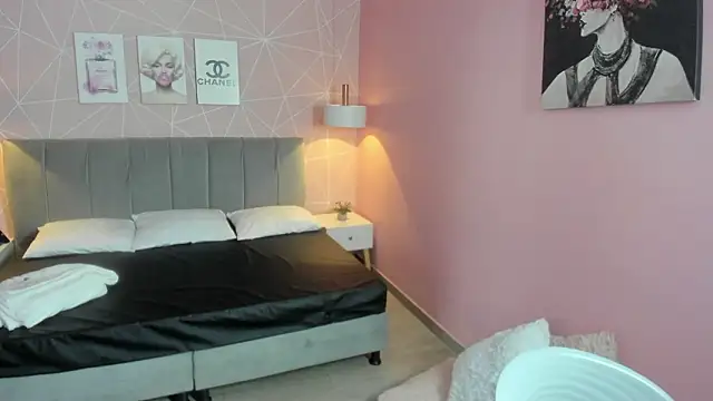 Snapshot of zara__sweet chatting on March 17, 2026, 1:47 pm zara sweet online show from March 17, 2026, 1:47 pm