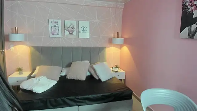 Snapshot of zara__sweet chatting on March 27, 2026, 2:17 pm zara sweet online show from March 27, 2026, 2:17 pm