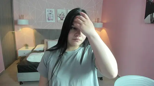 Snapshot of zara__sweet chatting on April 10, 2026, 3:17 pm zara sweet online show from April 10, 2026, 3:17 pm