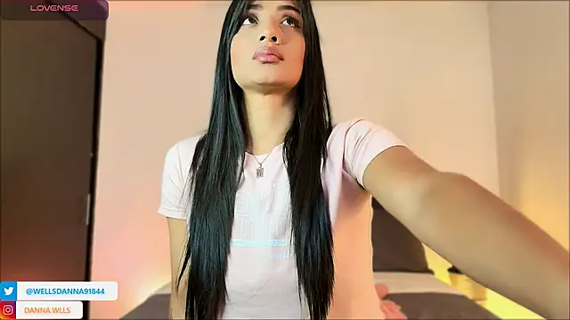 Dannawells online show from October 15, 2025, 10:26 am