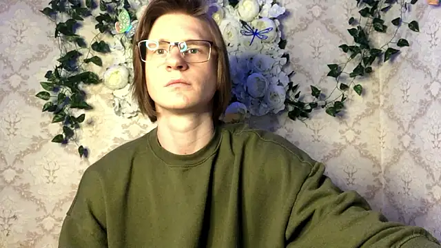 ArchiZuki69 online show from March 18, 2026, 6:33 pm