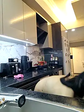 Snapshot of Esmertarcinim chatting on January 25, 2025, 4:03 pm Esmertarcinim online show from January 25, 2025, 4:03 pm