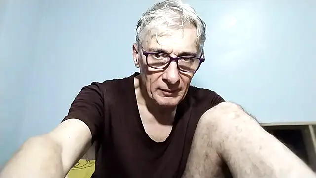 Snapshot of BIGUNCUTHARDCOCK chatting on September 23, 2025, 6:16 am BIGUNCUTHARDCOCK online show from September 23, 2025, 6:16 am