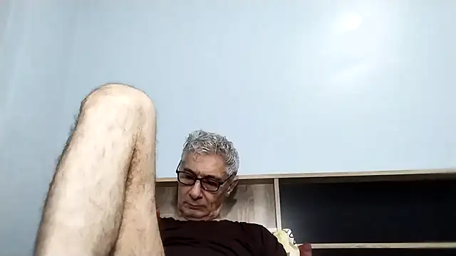 Snapshot of BIGUNCUTHARDCOCK chatting on September 25, 2025, 12:58 am BIGUNCUTHARDCOCK online show from September 25, 2025, 12:58 am