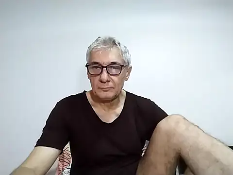 BIGUNCUTHARDCOCK online show from February 22, 2026, 2:02 am