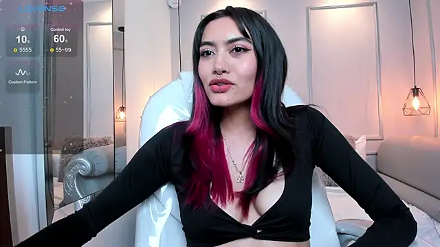 AzuraKindong online show from February 4, 2025, 1:23 am