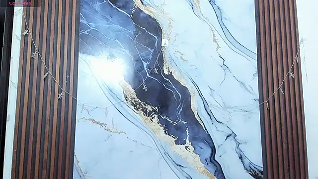 bonnyy26 online show from February 28, 2026, 9:43 am