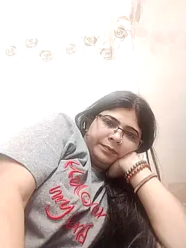 Snapshot of Husnpari20 chatting on January 1, 2025, 5:11 pm Husnpari20 online show from January 1, 2025, 5:11 pm