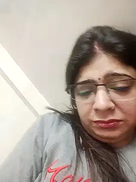 Snapshot of Husnpari20 chatting on January 5, 2025, 5:41 pm Husnpari20 online show from January 5, 2025, 5:41 pm