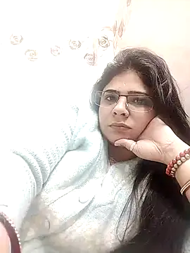 Snapshot of Husnpari20 chatting on January 10, 2025, 9:23 am Husnpari20 online show from January 10, 2025, 9:23 am