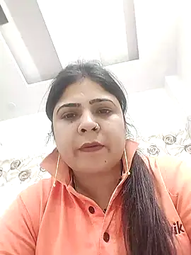 Snapshot of Husnpari20 chatting on February 3, 2025, 2:24 pm Husnpari20 online show from February 3, 2025, 2:24 pm