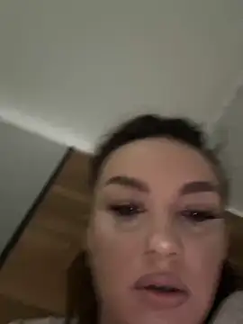 SecretSienna online show from March 20, 2026, 2:27 am