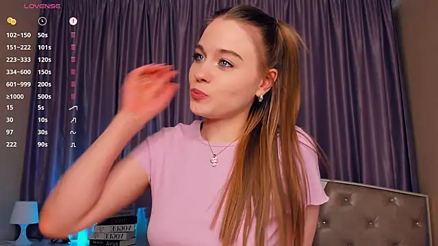 Snapshot of CedelKyngi chatting on January 31, 2025, 1:23 pm CedelKyngi online show from January 31, 2025, 1:23 pm