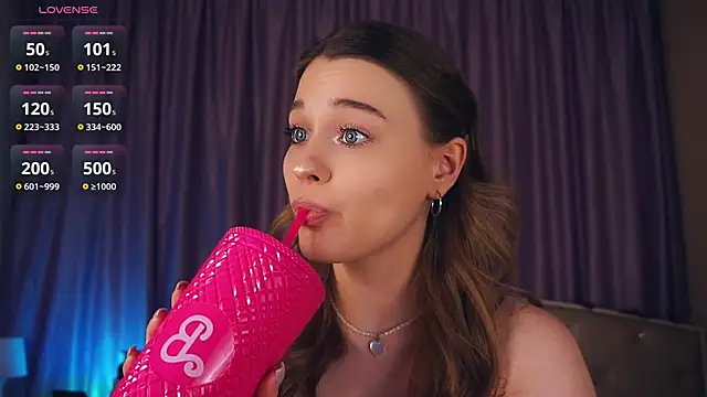 Snapshot of CedelKyngi chatting on February 26, 2025, 1:41 pm CedelKyngi online show from February 26, 2025, 1:41 pm