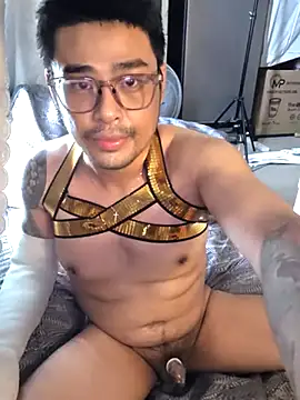 Snapshot of Asianhif chatting on February 15, 2026, 6:21 am Asianhif online show from February 15, 2026, 6:21 am