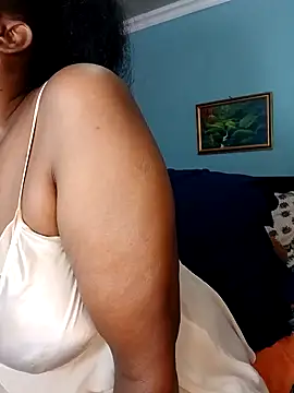 Snapshot of TALLNSEXY48 chatting on December 30, 2024, 9:50 pm TALLNSEXY48 online show from December 30, 2024, 9:50 pm