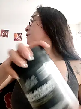 emilypoppy3 online show from March 10, 2026, 8:47 pm