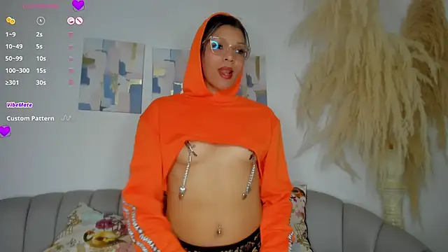 Snapshot of Sabba_sajjad chatting on March 15, 2025, 2:23 pm Sabba sajjad online show from March 15, 2025, 2:23 pm