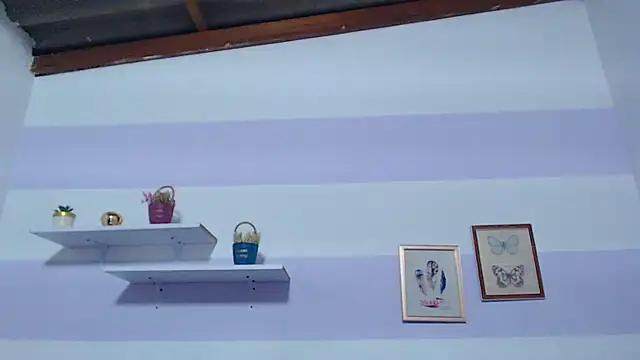 kimberlyvega online show from March 30, 2026, 6:09 pm