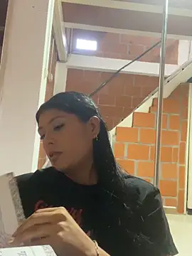 CandyRoxx1  online show from March 29, 2026, 10:21 pm